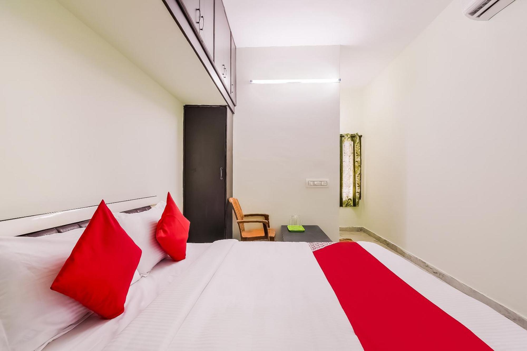 Hotel O Kartikeya Park View Residency Chittoor Esterno foto