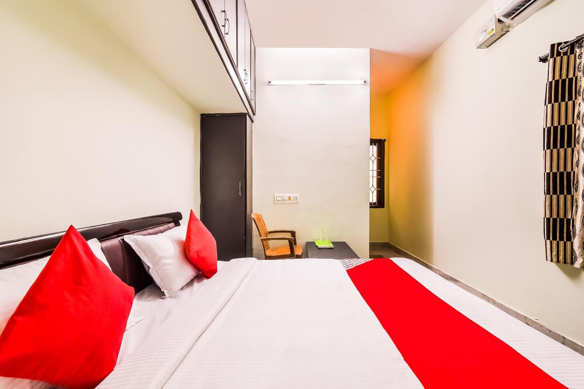 Hotel O Kartikeya Park View Residency Chittoor Esterno foto