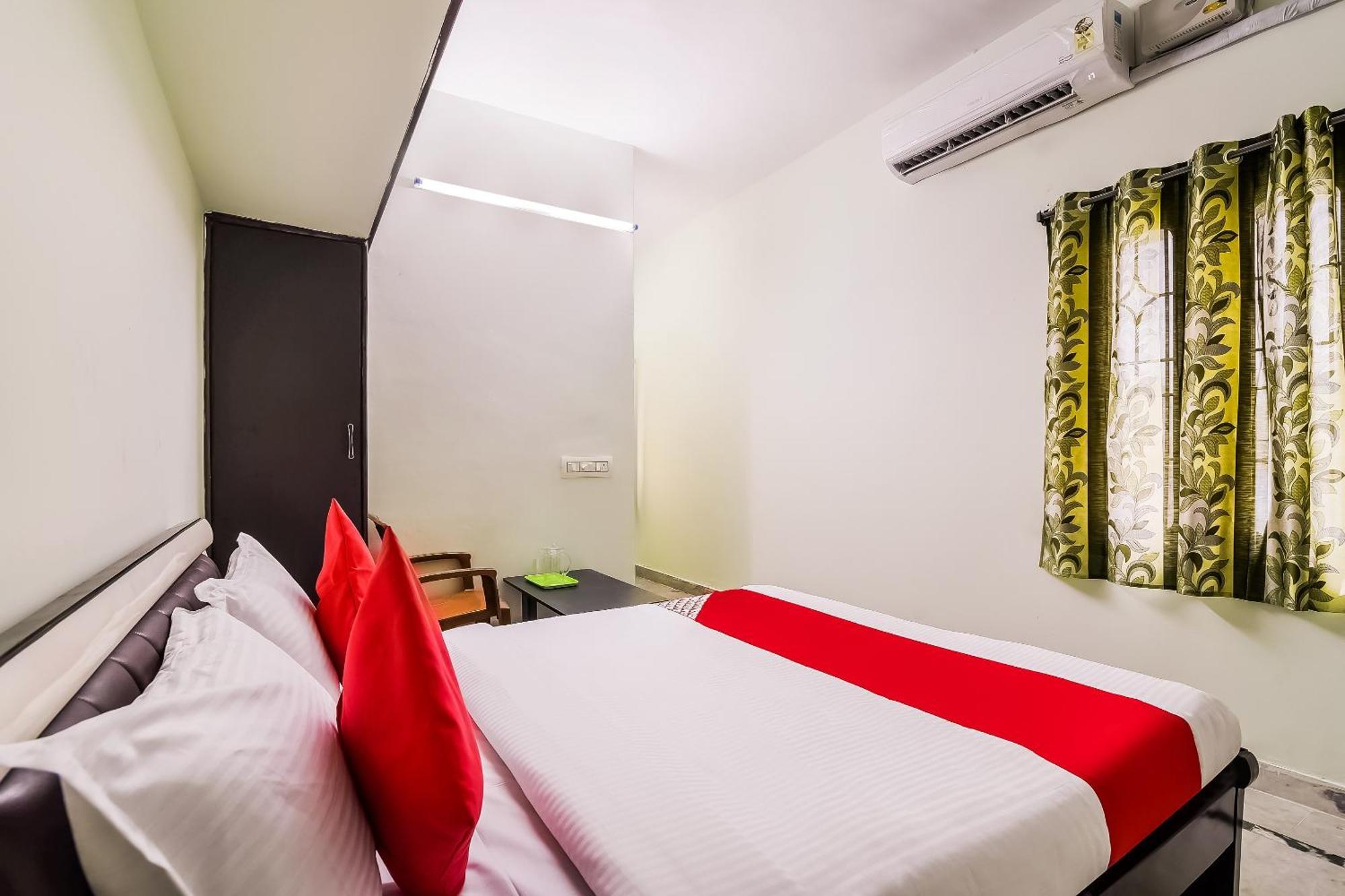 Hotel O Kartikeya Park View Residency Chittoor Esterno foto