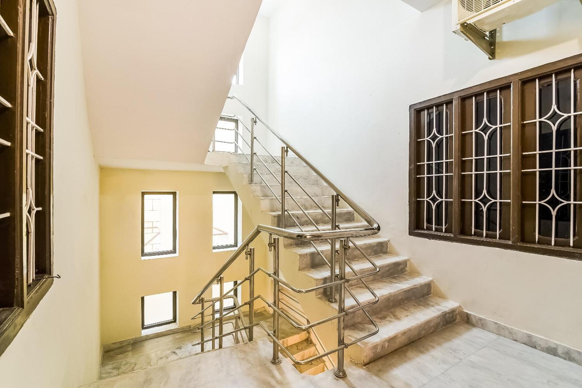 Hotel O Kartikeya Park View Residency Chittoor Esterno foto