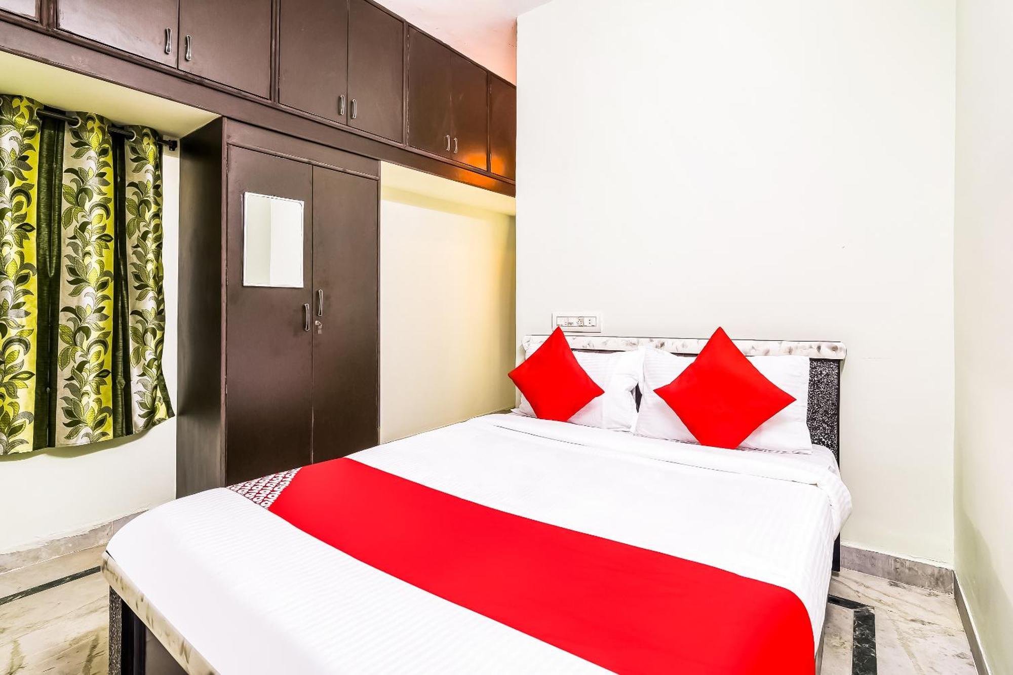 Hotel O Kartikeya Park View Residency Chittoor Esterno foto
