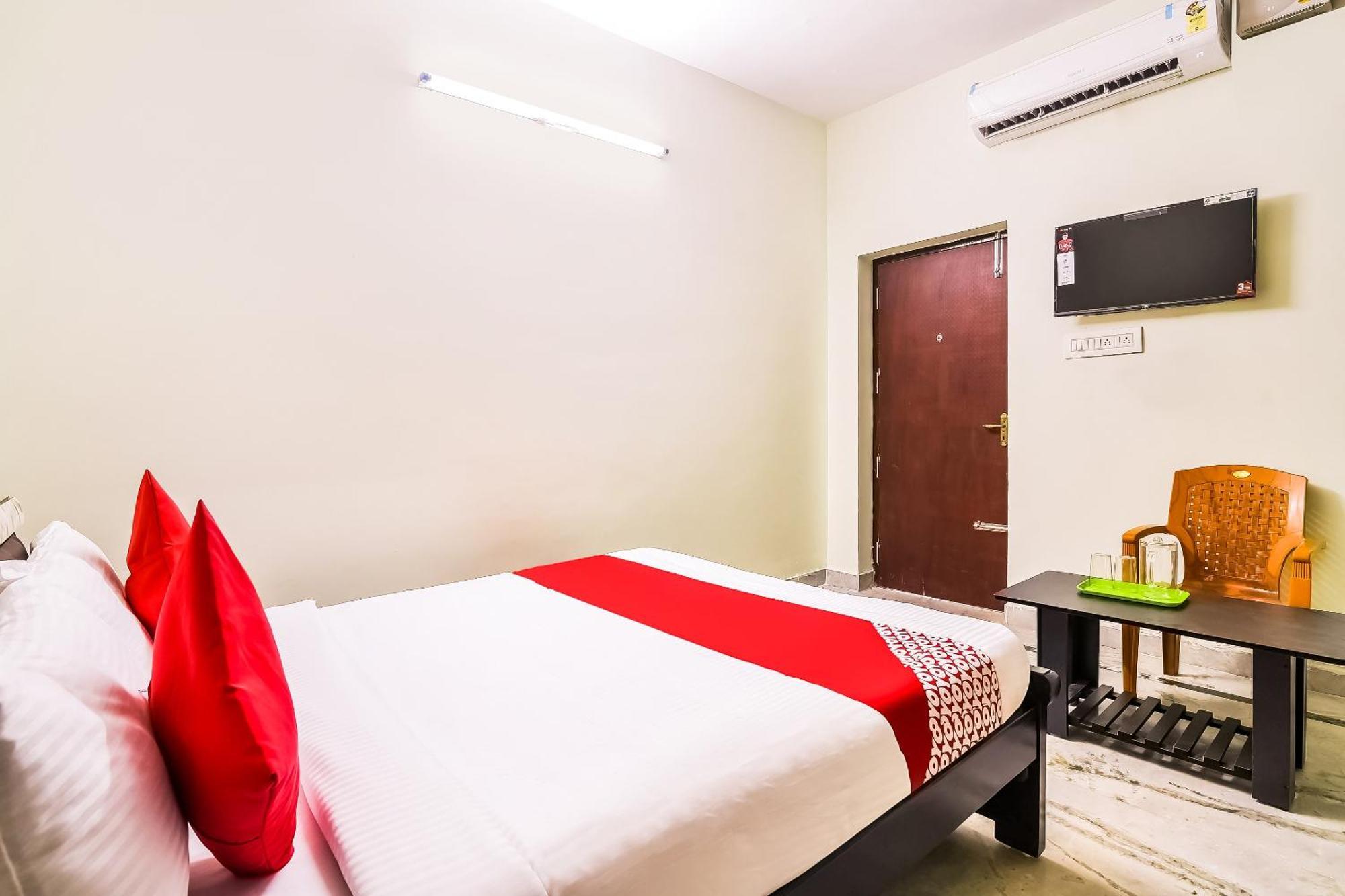 Hotel O Kartikeya Park View Residency Chittoor Esterno foto