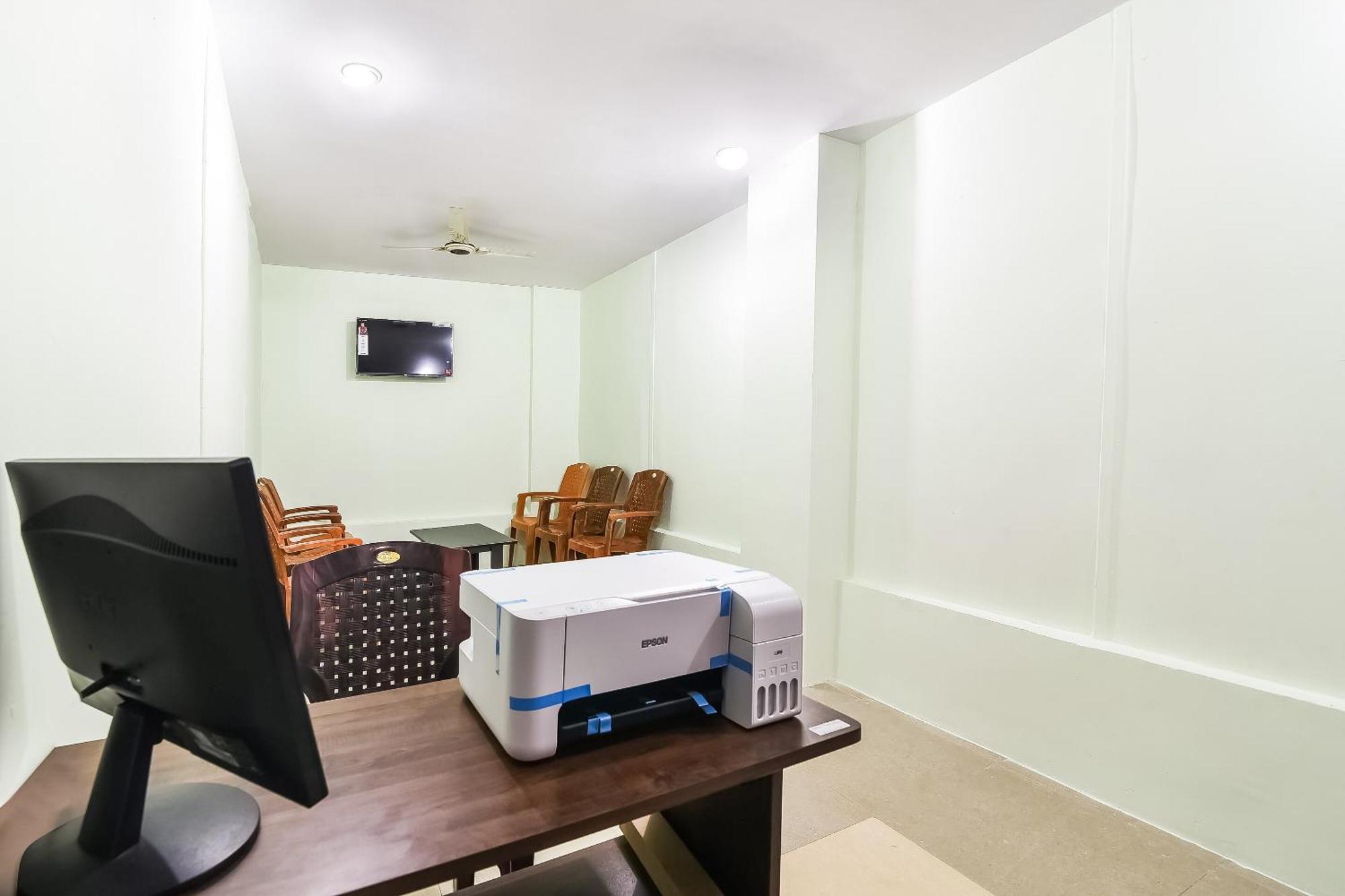 Hotel O Kartikeya Park View Residency Chittoor Esterno foto